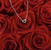 Srebrny naszyjnik serce z cyrkoniami