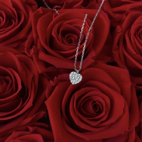 Srebrny naszyjnik serce z cyrkoniami