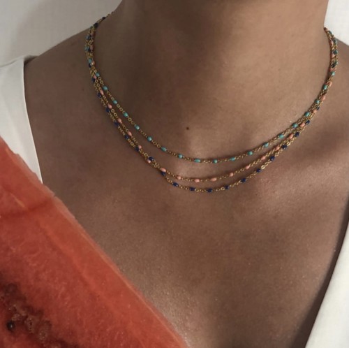 Srebrny naszyjnik choker z różową emalią