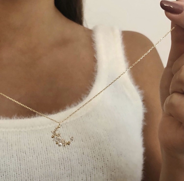 Srebrny pozłacany naszyjnik księżyc z cyrkoniami