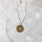 Srebrny pozłacany naszyjnik koło