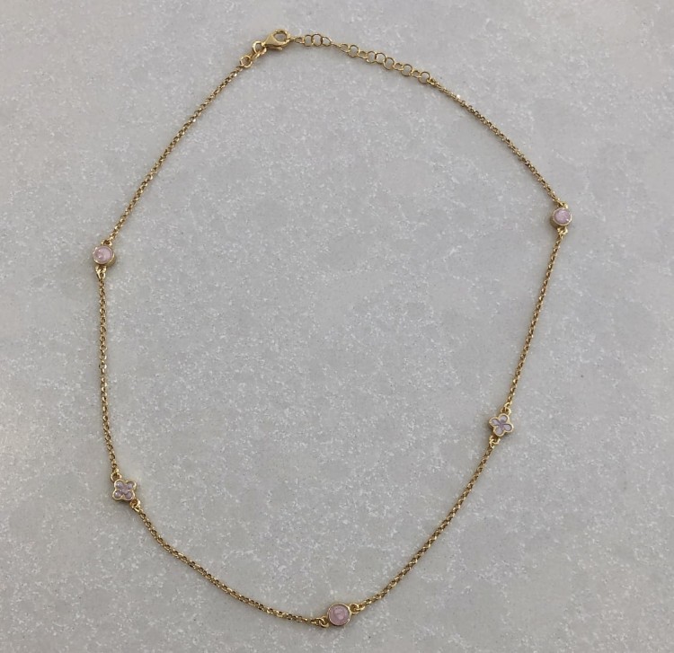 Srebrny pozłacany naszyjnik choker z wisiorkami różowa emalia