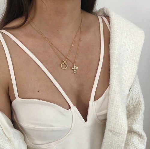 Srebrny pozłacany naszyjnik z krzyżem i cyrkoniami