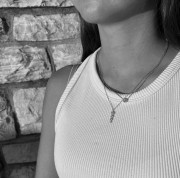 Srebrny naszyjnik delikatny z cyrkonią