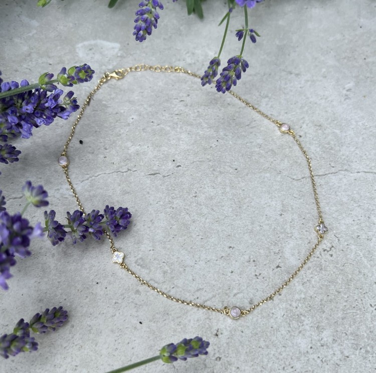 Srebrny pozłacany naszyjnik choker z wisiorkami różowa emalia