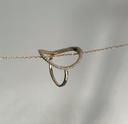 Srebrny pozłacany pierścionek z cyrkoniami