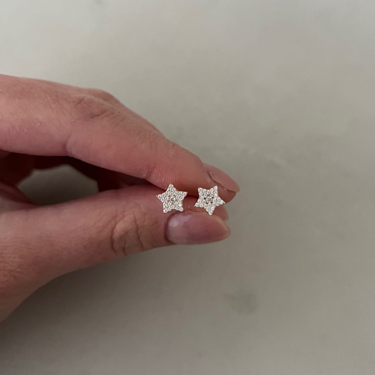 Srebrne kolczyki gwiazdki z cyrkoniami