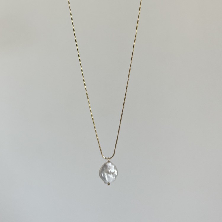 Srebrny pozłacany naszyjnik z perłą