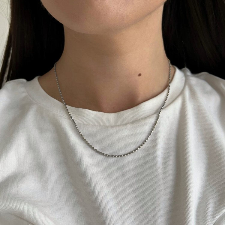 Srebrny naszyjnik srebrna perełka