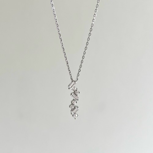 Srebrny naszyjnik z cyrkoniami PODŁUŻNY