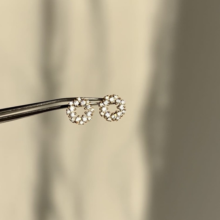 Srebrne pozłacane kolczyki z cyrkoniami złociste