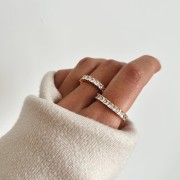 Srebrny pozłacany pierścionek obrączka z cyrkoniami Luksusowy