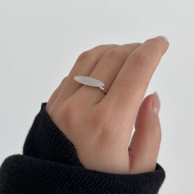 Srebrny pierścionek