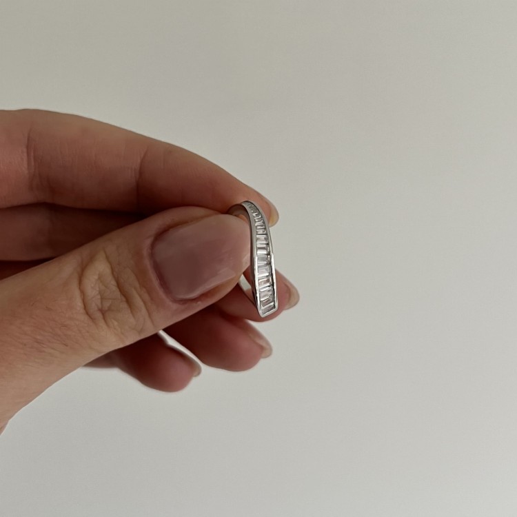 Srebrny pierścionek z cyrkoniami FORMA 2