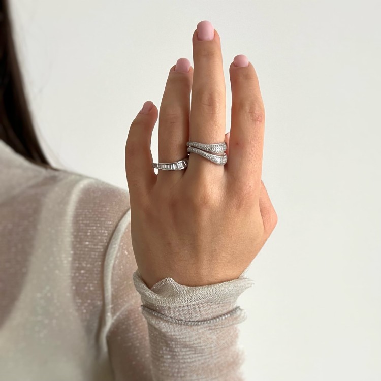 Srebrny pierścionek z cyrkoniami FORMA 2