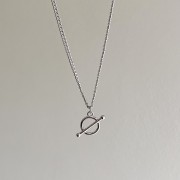 Srebrny naszyjnik z zapięciem