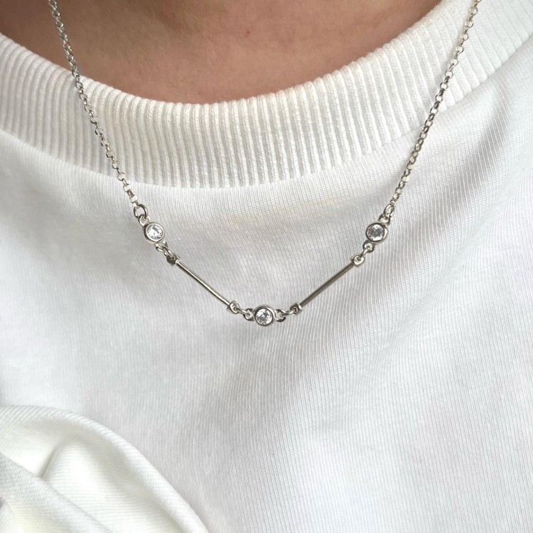 Srebrny naszyjnik z cyrkoniami KLEJNOT