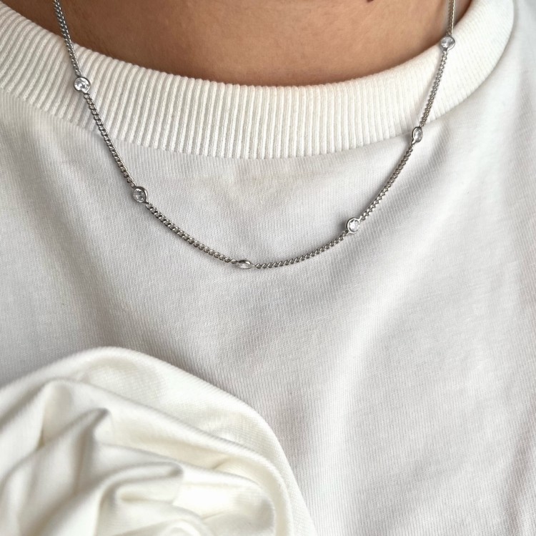 Srebrny naszyjnik choker pancerka z cyrkoniami