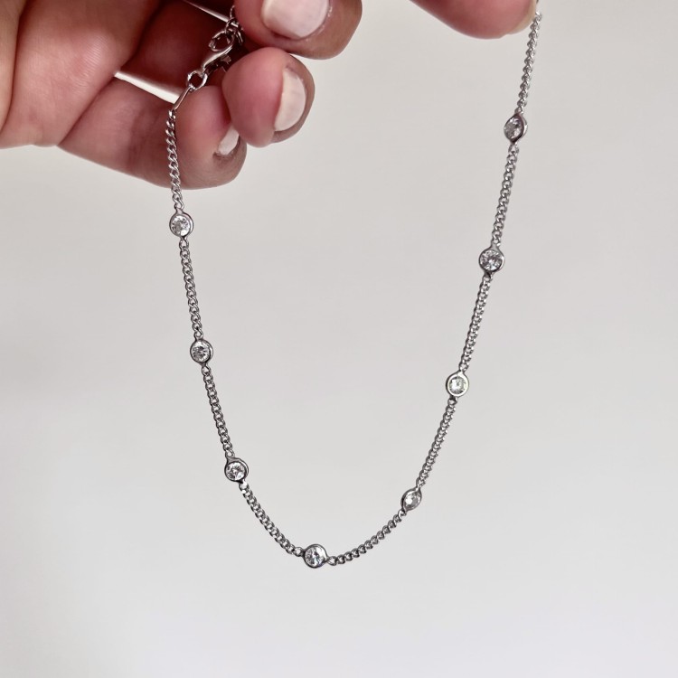 Srebrna bransoletka na kostkę pancerka z cyrkoniami