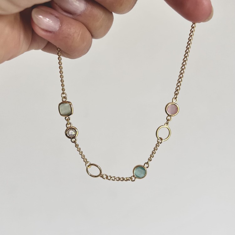 Srebrna pozłacana bransoletka na kostkę KOLOROWA odcień pistacja z maliną