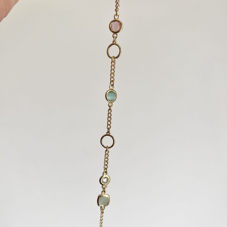 Srebrna pozłacana bransoletka na kostkę KOLOROWA odcień pistacja z maliną