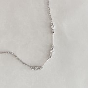 Srebrny naszyjnik z cyrkoniami KLEJNOT