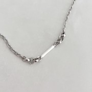 Srebrny naszyjnik z emalią jubilerską