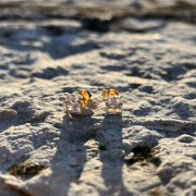 Srebrne pozłacane kolczyki z cyrkoniami mini błysk