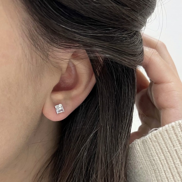 Srebrne kolczyki z cyrkoniami mini błysk