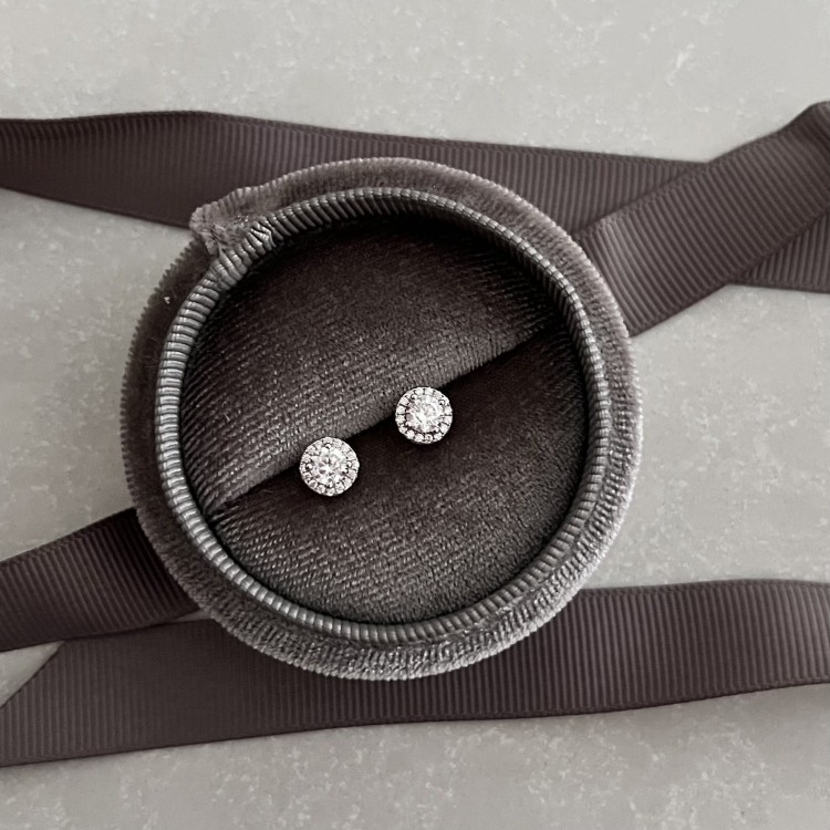 Srebrne kolczyki z cyrkoniami STYLOWE