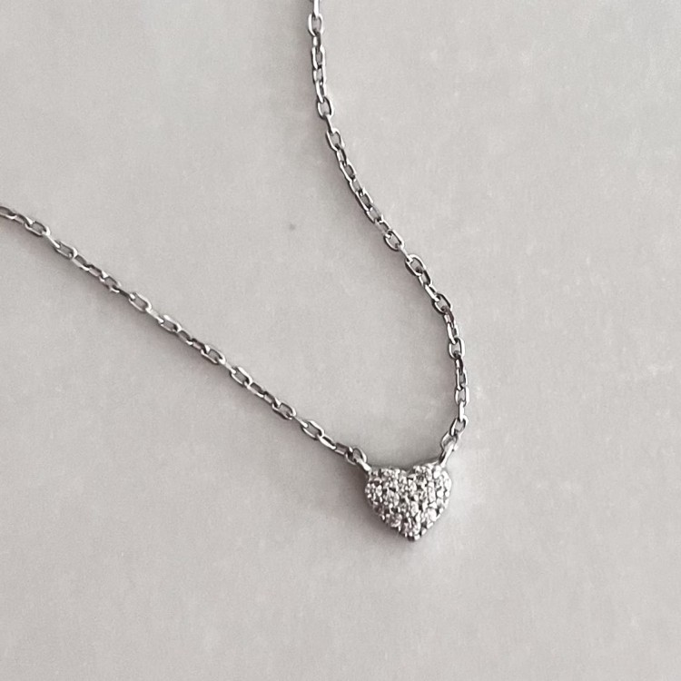 Srebrny naszyjnik z cyrkoniami SERCE NA CODZIEŃ