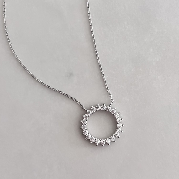 Srebrny naszyjnik z cyrkoniami KOŁO