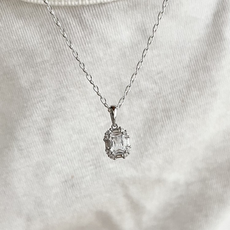 Srebrny naszyjnik WYTWORNY