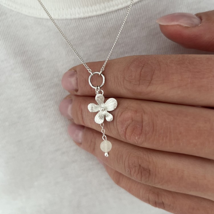 Srebrny naszyjnik KWIAT MAGNOLIA