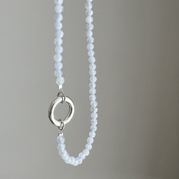 Naszyjnik ZAPIĘCIE KOŁO chalcedon JEANS kamienie naturalne niebieski