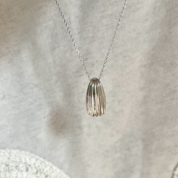 Srebrny naszyjnik MUSZELKA