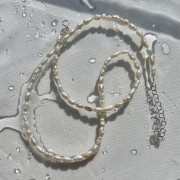 Naszyjnik z naturalnych pereł NIEIDEALNY