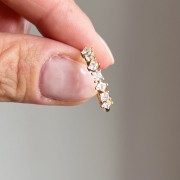 Srebrny pozłacany pierścionek z cyrkoniami BŁOGOŚĆ