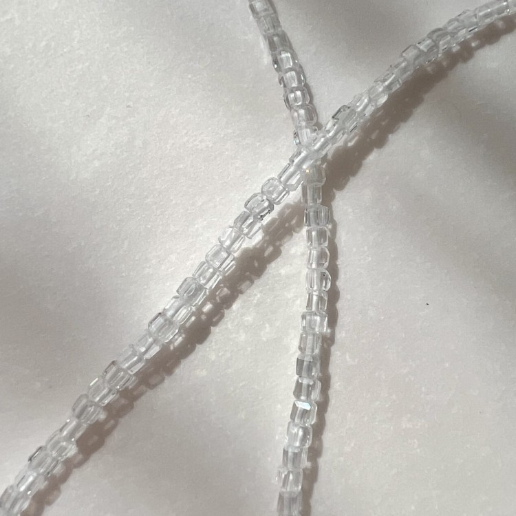 Naszyjnik CYRKONIE KRYSZTAŁ