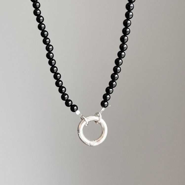 Naszyjnik ZAPIĘCIE KOŁO spinel CZERŃ kamienie naturalne czarny