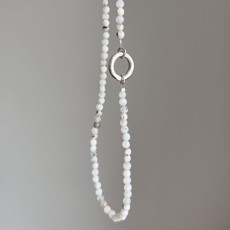 Naszyjnik ZAPIĘCIE KOŁO kamień księżycowy PEŁNIA kamienie naturalne biały