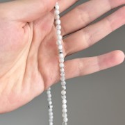 Naszyjnik ZAPIĘCIE KOŁO kamień księżycowy PEŁNIA kamienie naturalne biały