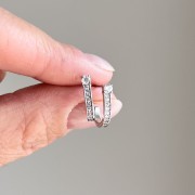 Srebrne kolczyki z cyrkoniami NIEOCZYWISTE