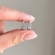 Srebrne kolczyki z cyrkoniami NIEOCZYWISTE