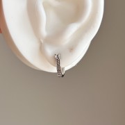 Srebrne kolczyki z cyrkoniami NIEOCZYWISTE