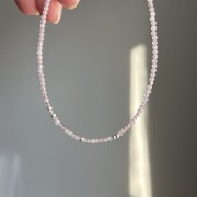 Bransoletka  KRYSZTAŁ GÓRSKI TRUSKAWKOWY kamienie naturalne