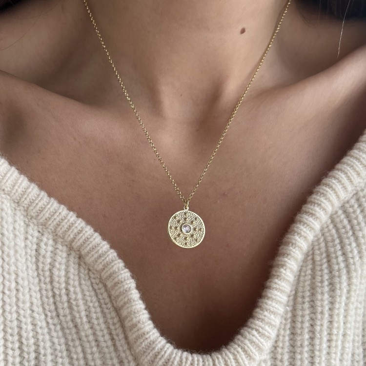 Srebrny pozłacany naszyjnik koło