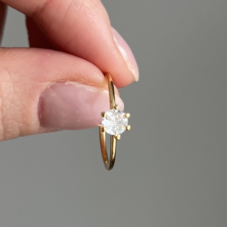 Srebrny pozłacany pierścionek z cyrkonią UKOCHANA