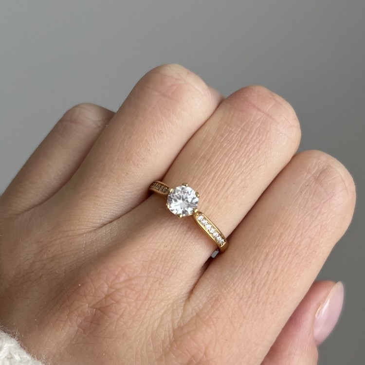 Srebrny pozłacany pierścionek z cyrkoniami WYBRANA