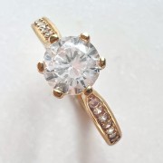 Srebrny pozłacany pierścionek z cyrkoniami WYBRANA